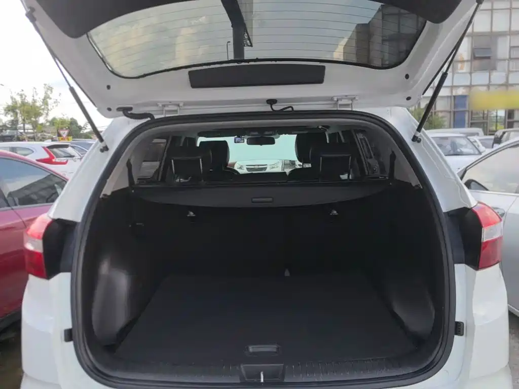 Hyundai ix25 2017 — фото 19