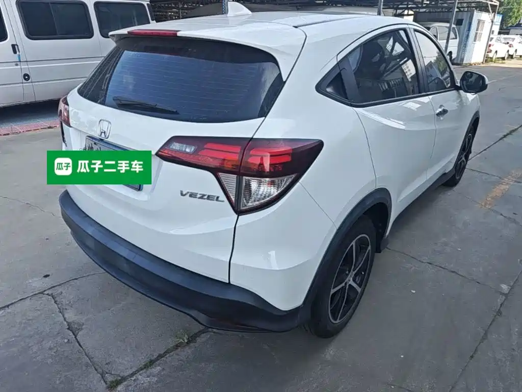 Honda Vezel 2020 — фото 7