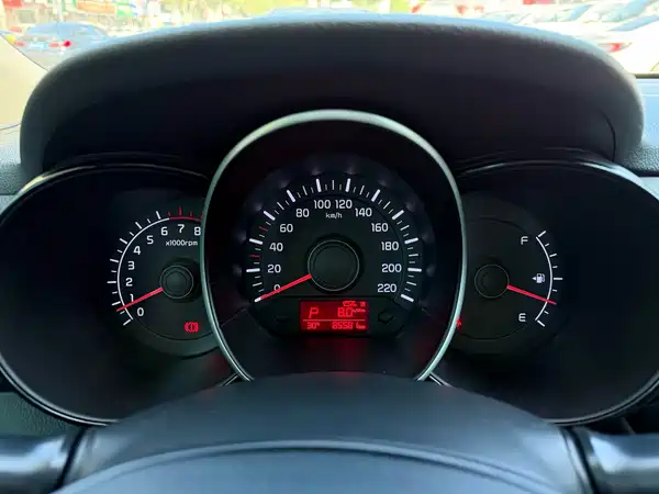 Kia K2 2016