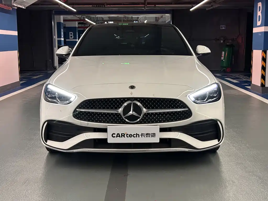 Mercedes-Benz C-Class 2025 — фото 2