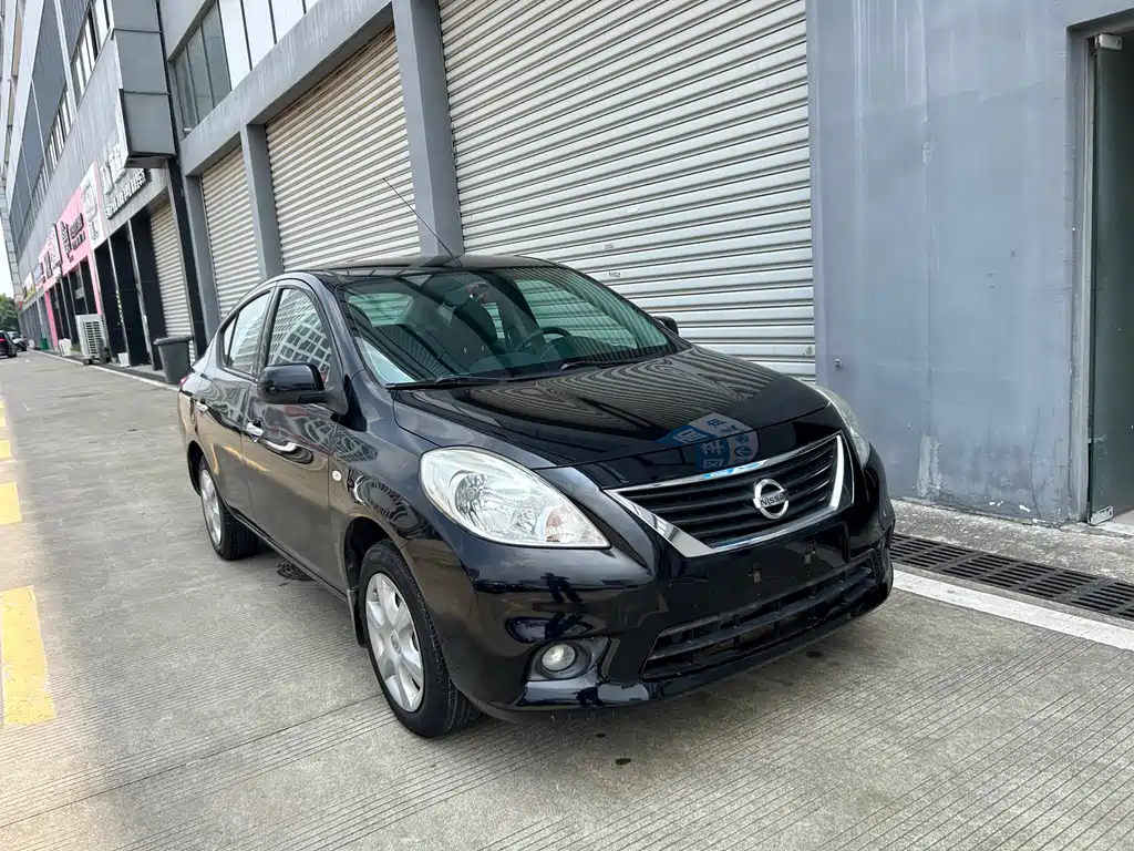 Nissan Sunny 2013 — фото 4