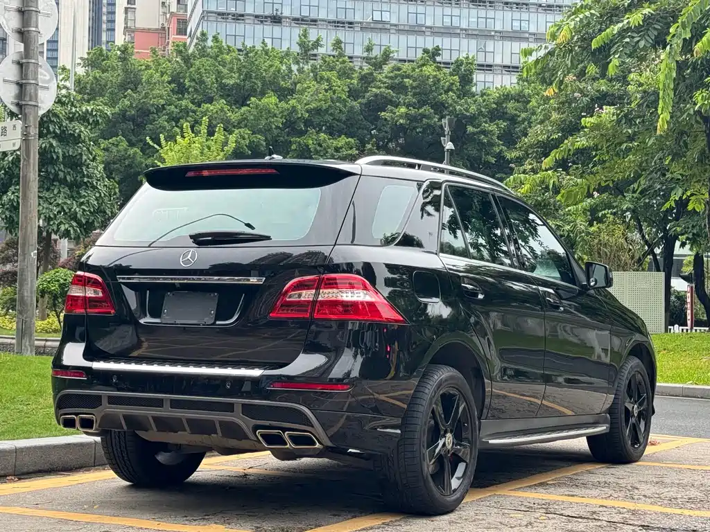 Mercedes-Benz M-Class 2014 — фото 18