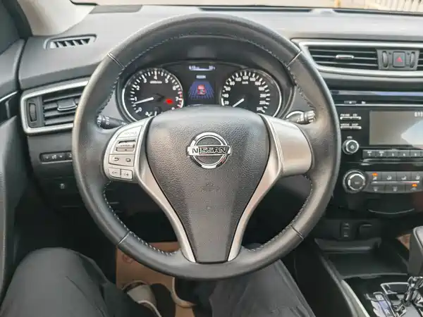 Nissan Qashqai 2016