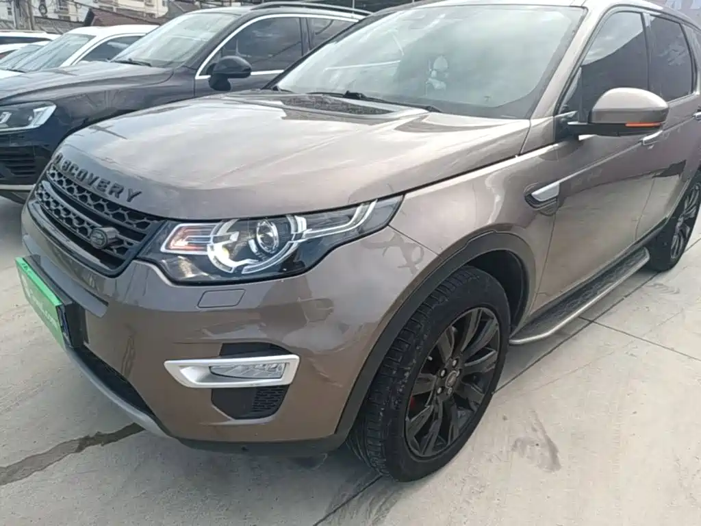 Land Rover Discovery Sport 2017 — фото 2