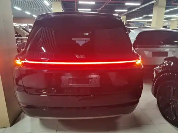 Li Auto L9 2025