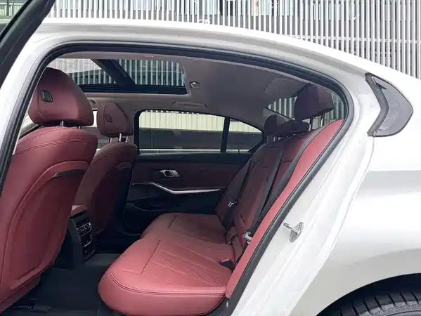 BMW i3 2023