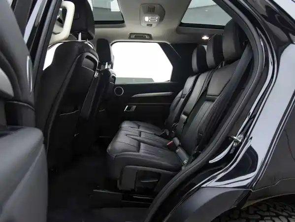 Land Rover Discovery 2020