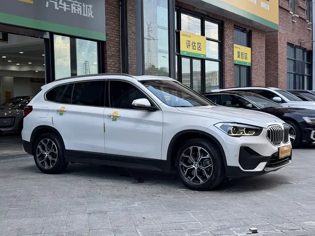 BMW X1 2022