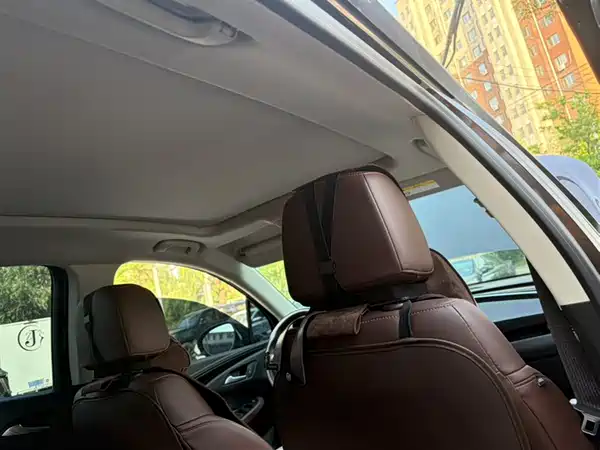 Buick Envision Plus 2021