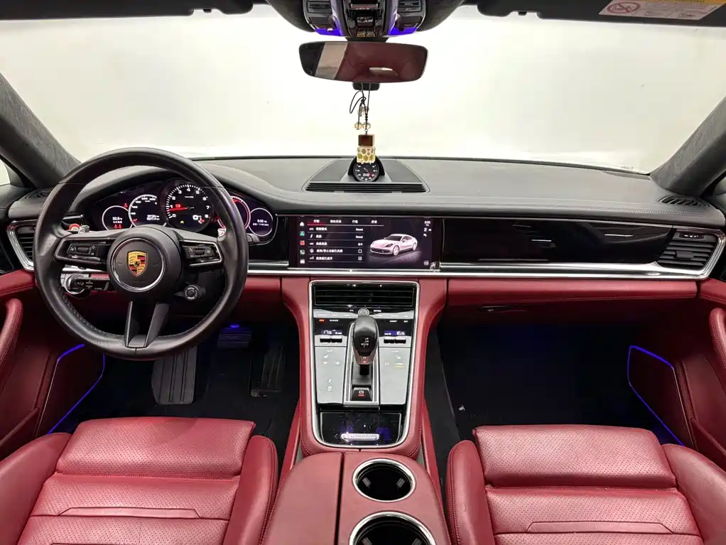 Porsche Panamera 2022 — фото 10