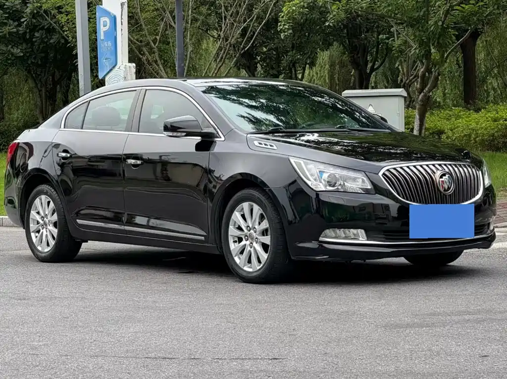 Buick LaCrosse 2015 — фото 3