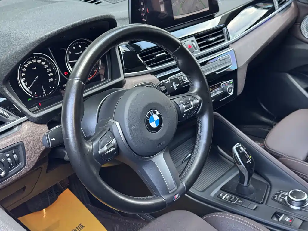 BMW X1 2022 — фото 17