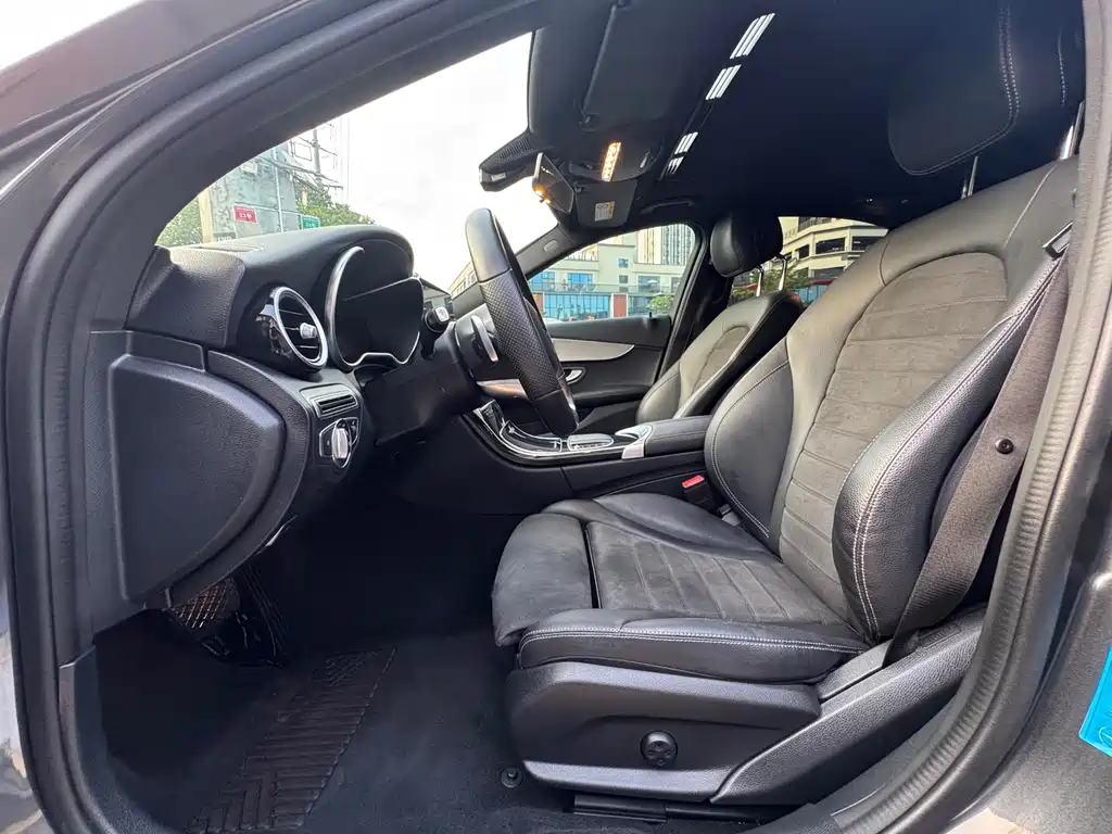 Mercedes-Benz C-Class 2021 — фото 12