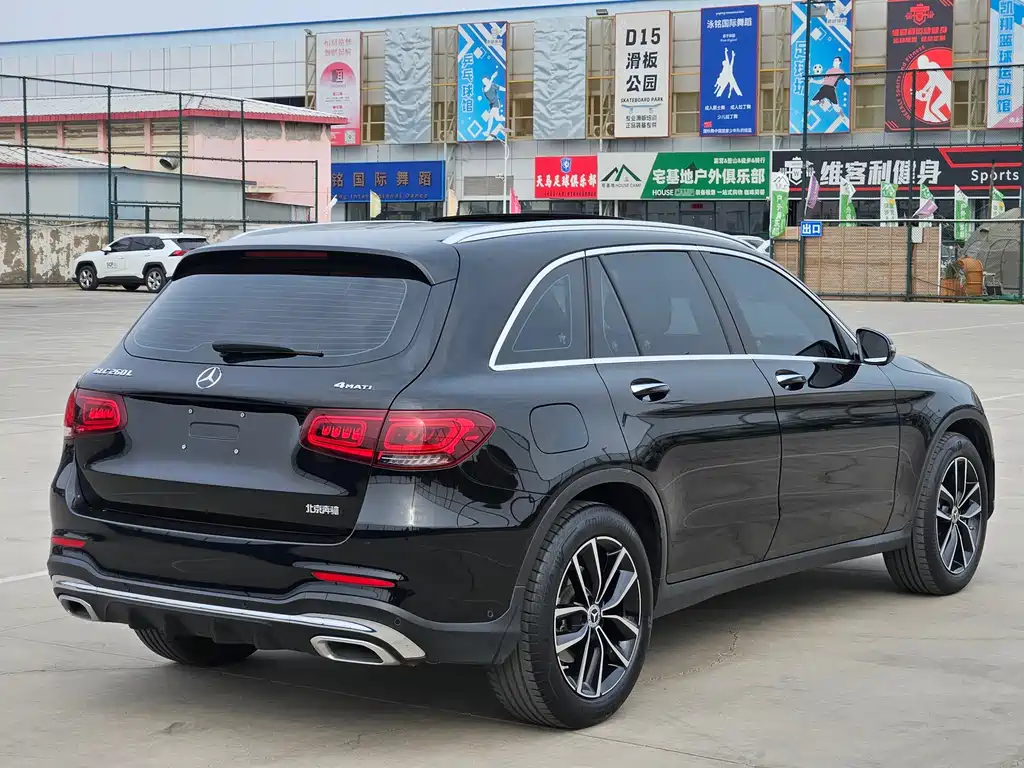 Mercedes-Benz GLC 2022 — фото 6