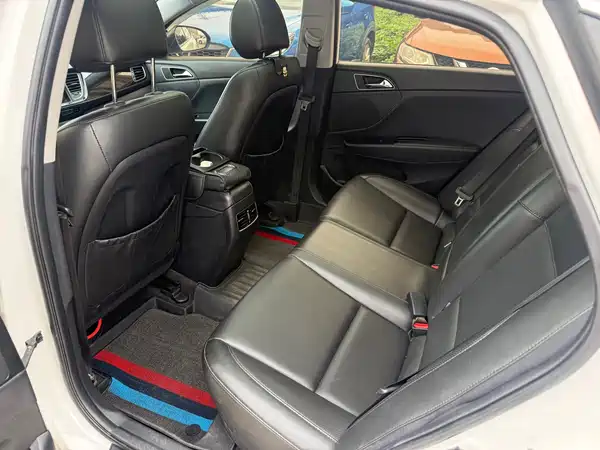 Hyundai Mistra 2015