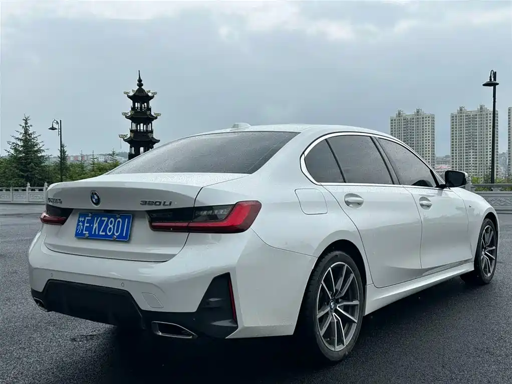 BMW 3 Series 2023