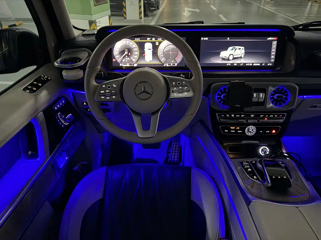 Mercedes-Benz G-Class 2020 — фото 9
