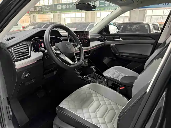 Volkswagen Tayron 2023