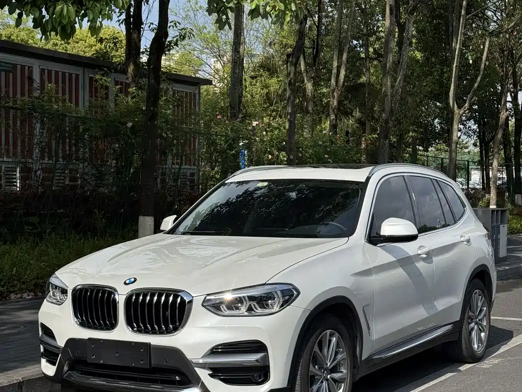 BMW X3 2021 — фото 1