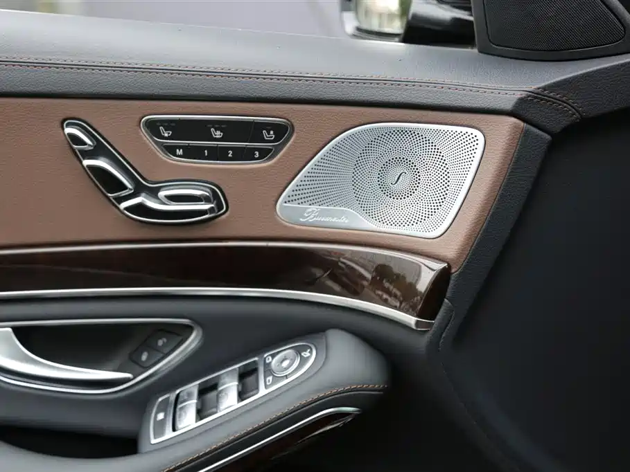 Mercedes-Benz S-Class 2017 — фото 17
