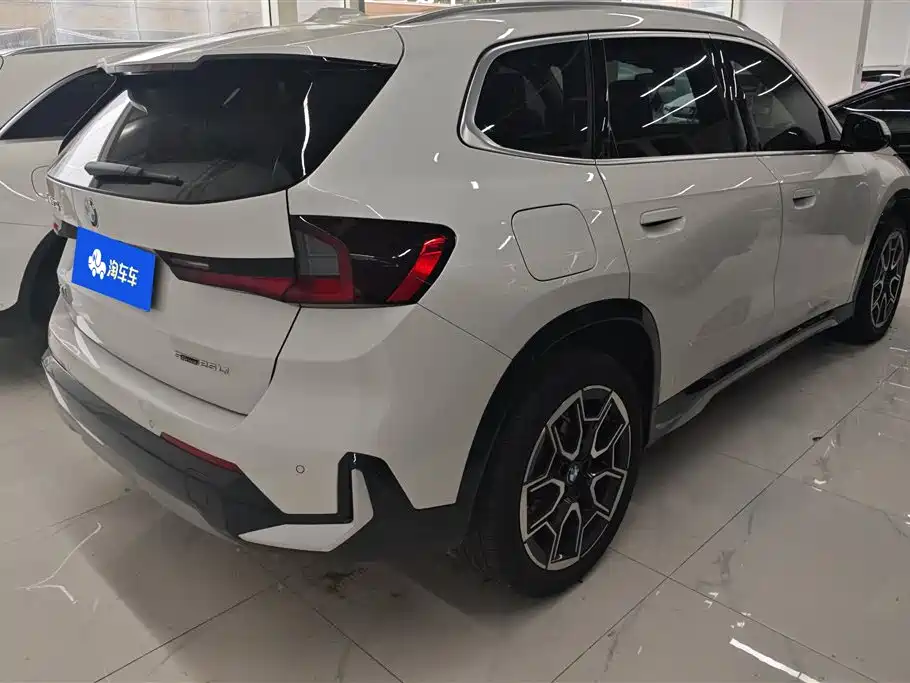 BMW X1 2023 — фото 3