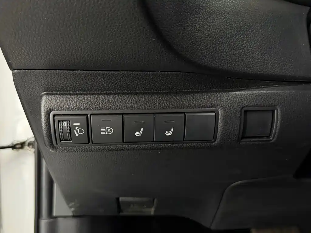 Toyota Levin 2022 — фото 11