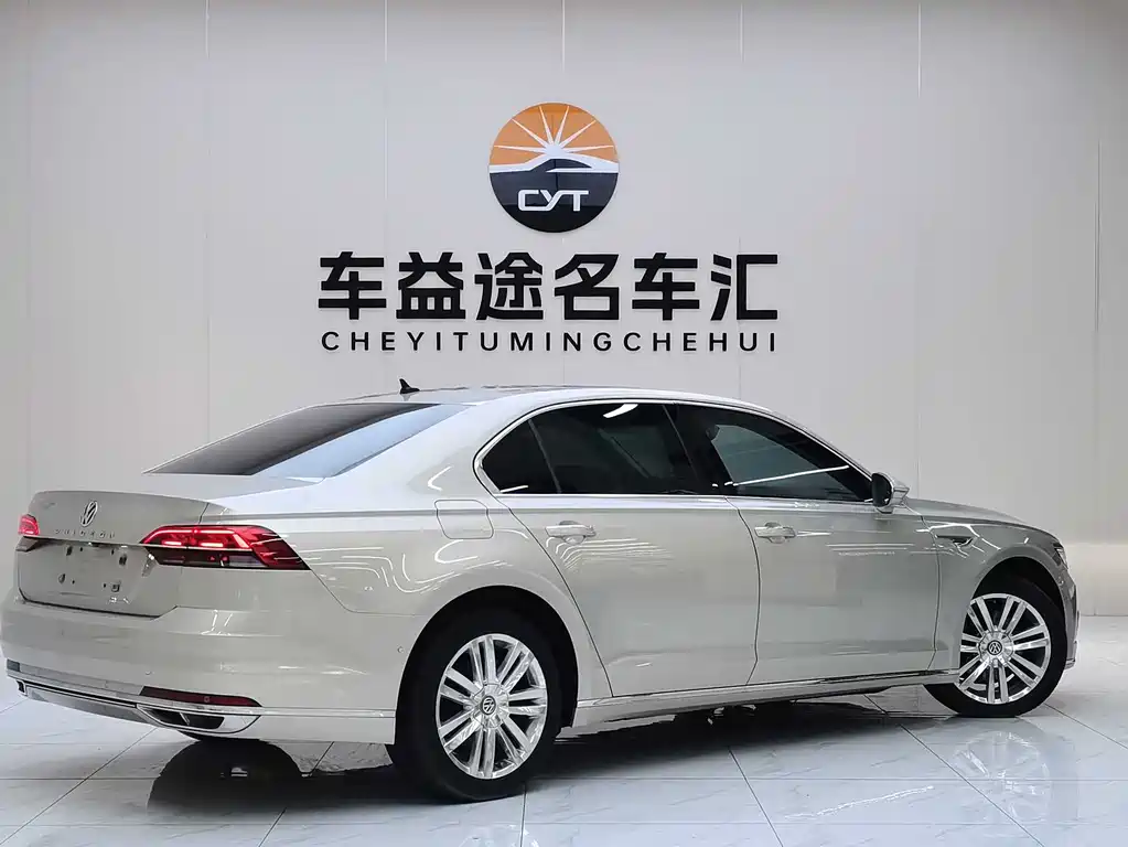 Volkswagen Phideon 2017 — фото 6