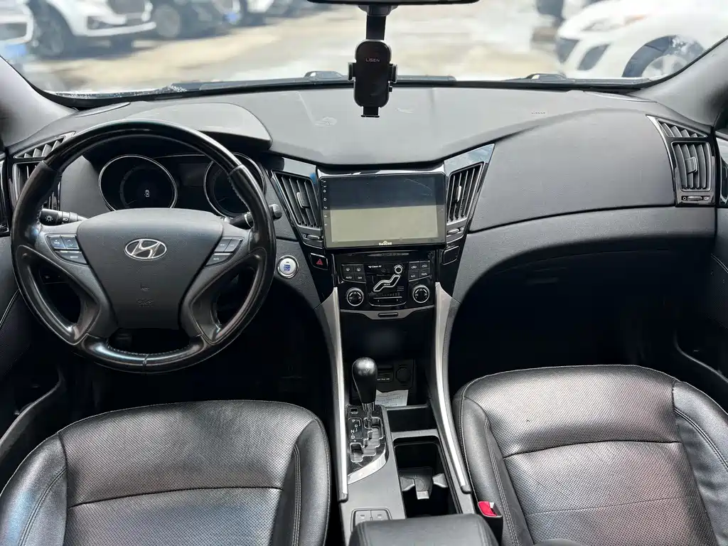Hyundai Sonata 2015 — фото 5