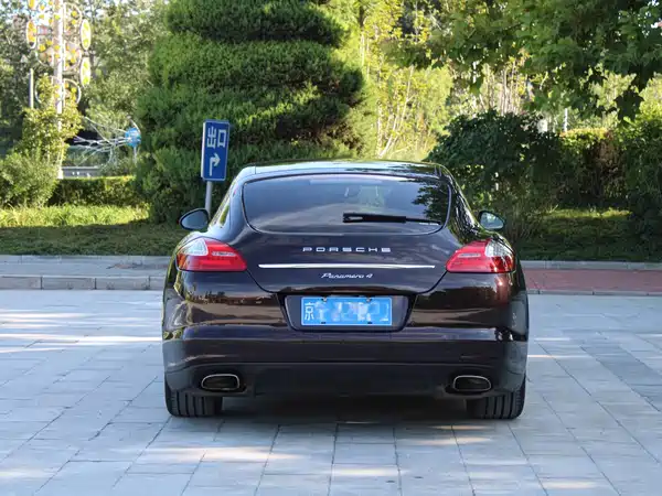 Porsche Panamera 2011