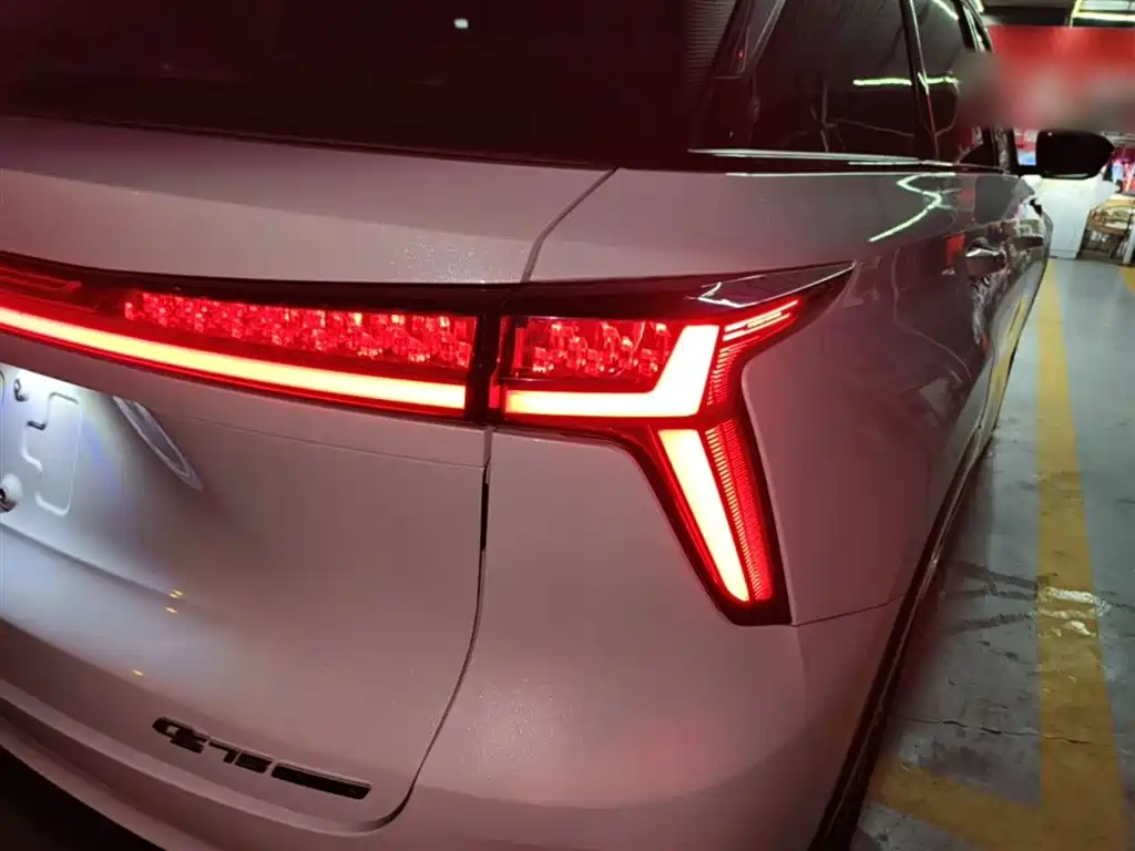 Changan CS75 PLUS 2023 — фото 8