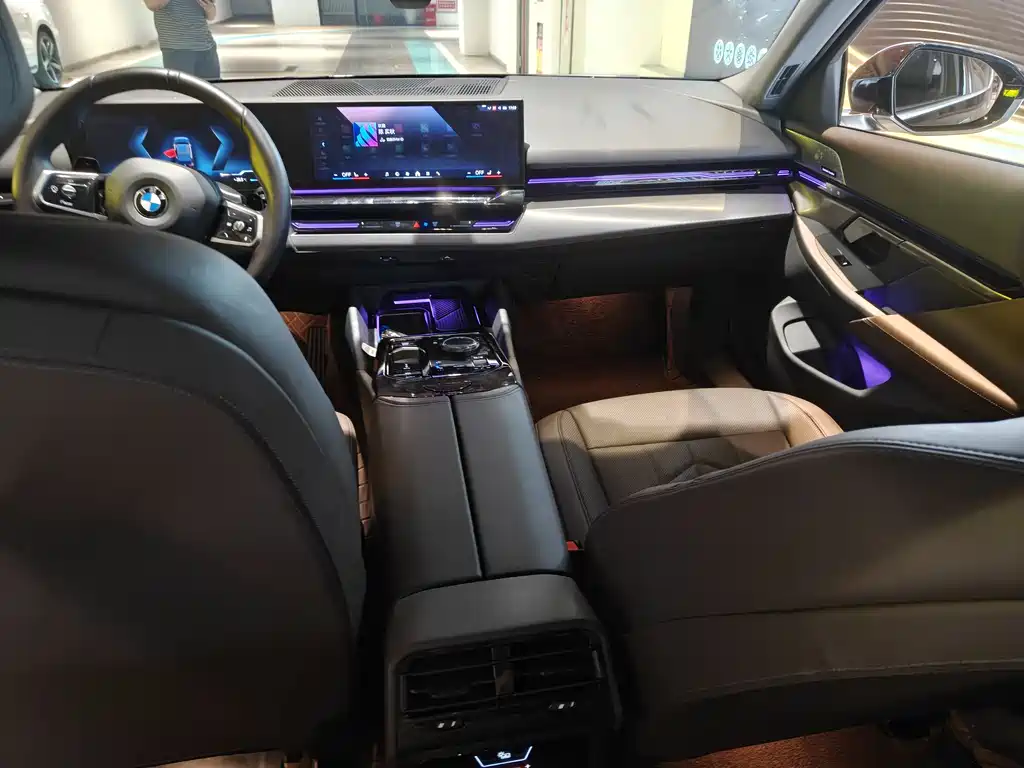 BMW 5 Series 2024
