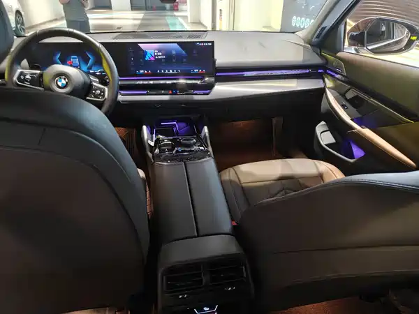 BMW 5 Series 2024