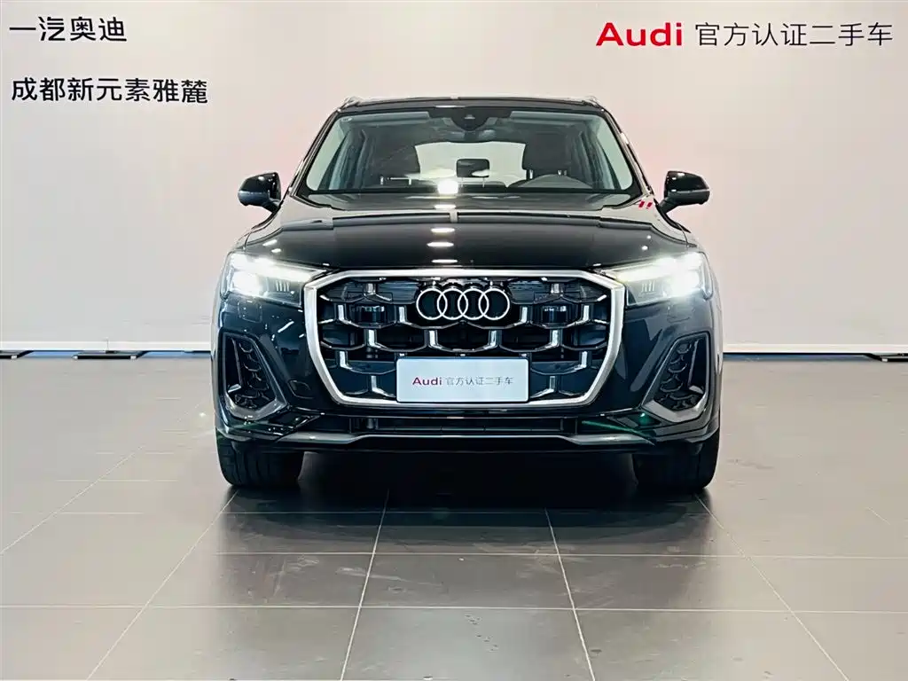 Audi Q7 2024 — фото 2