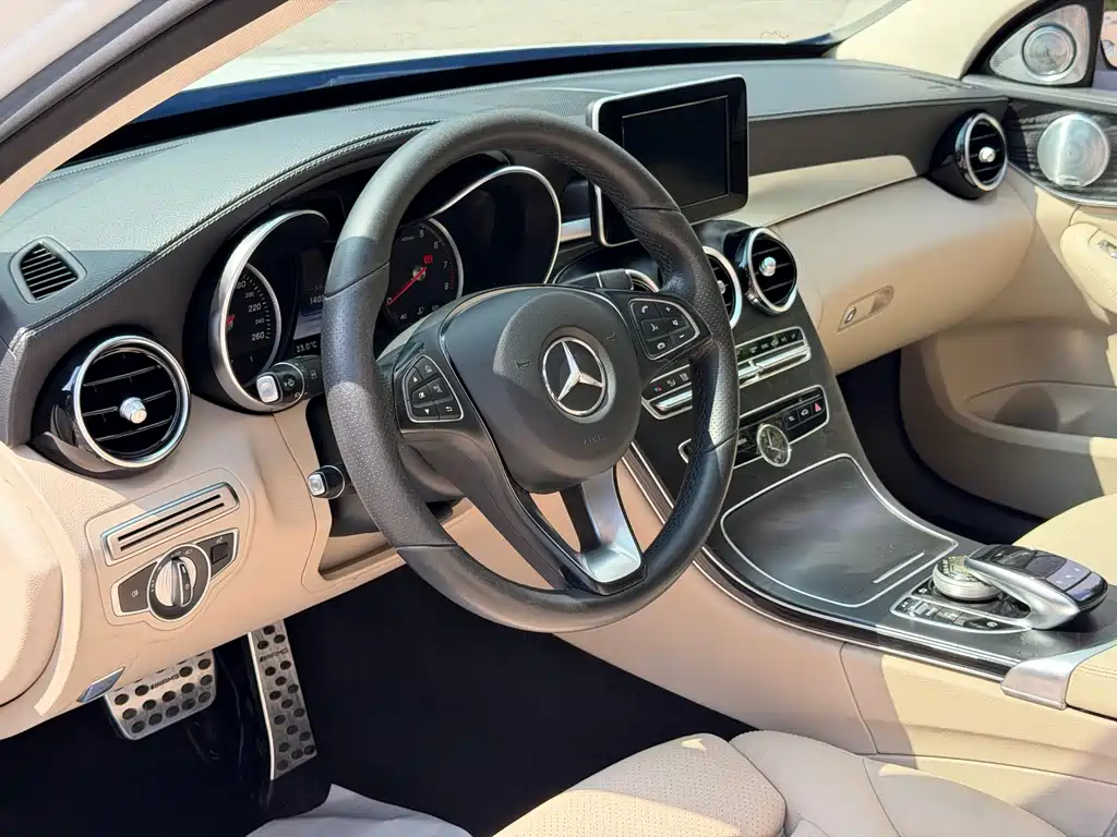 Mercedes-Benz C-Class 2020 — фото 11
