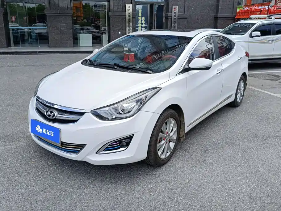 Hyundai Elantra 2016