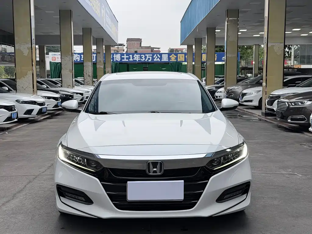 Honda Accord 2019 — фото 2