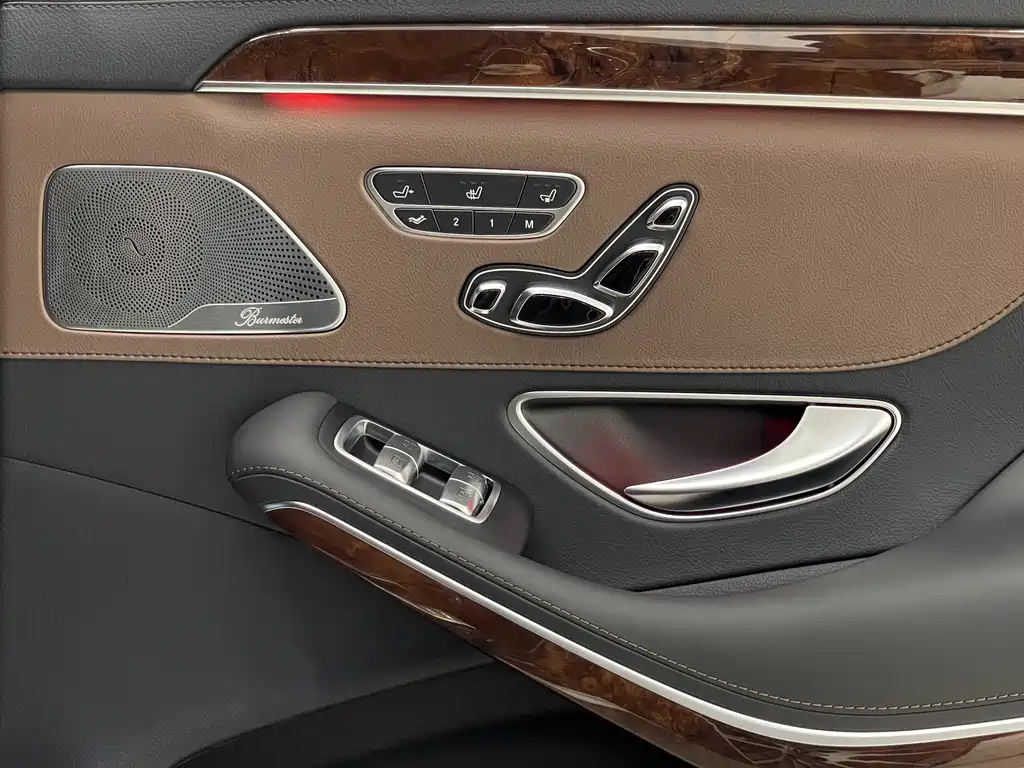 Mercedes-Benz S-Class AMG 2016 — фото 27