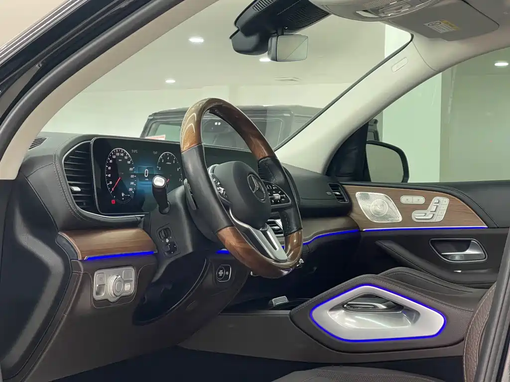 Mercedes-Benz GLS 2022 — фото 13