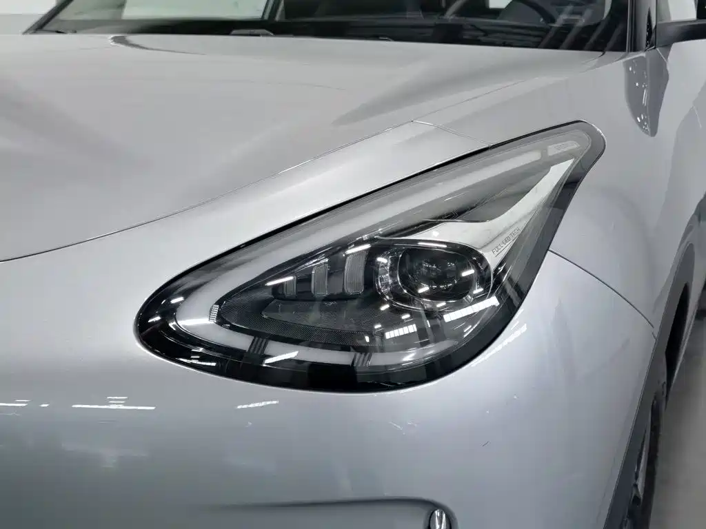 Geely Galaxy Starwish 2025 — фото 7