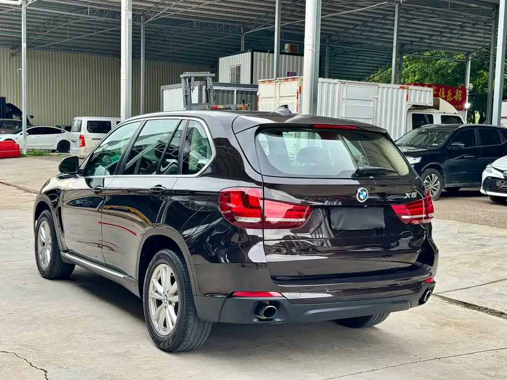 BMW X5 2018 — фото 18