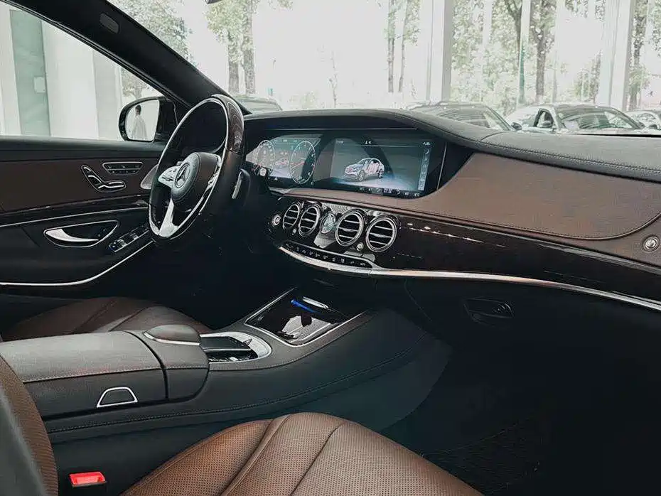 Mercedes-Benz S-Class 2020 — фото 17