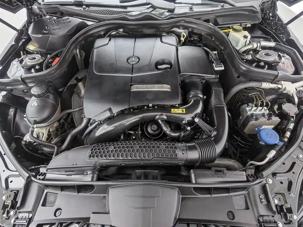 Mercedes-Benz E-Class 2015 — фото 6