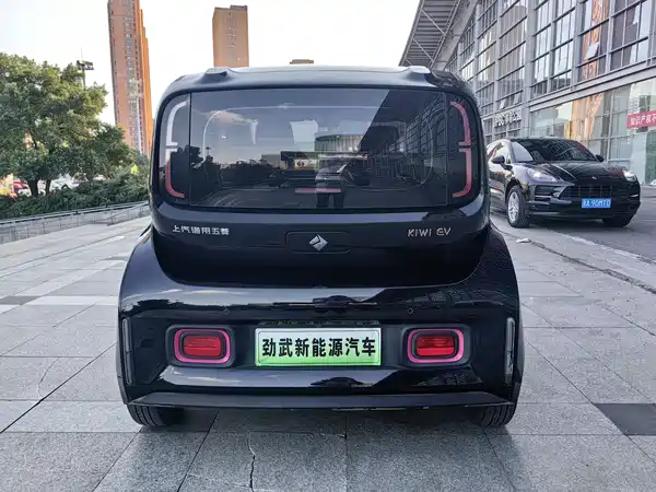 Baojun Kiwi EV 2022