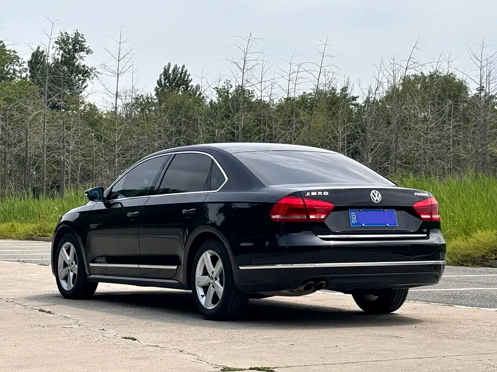 Volkswagen Passat 2015 — фото 3
