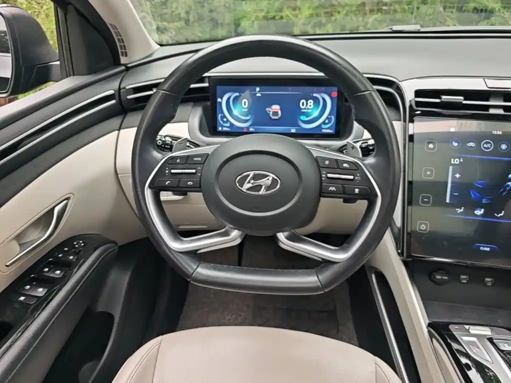 Hyundai Tucson 2021 — фото 17