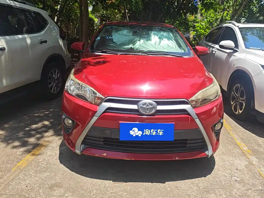 Toyota Yaris L 2014 — фото 2