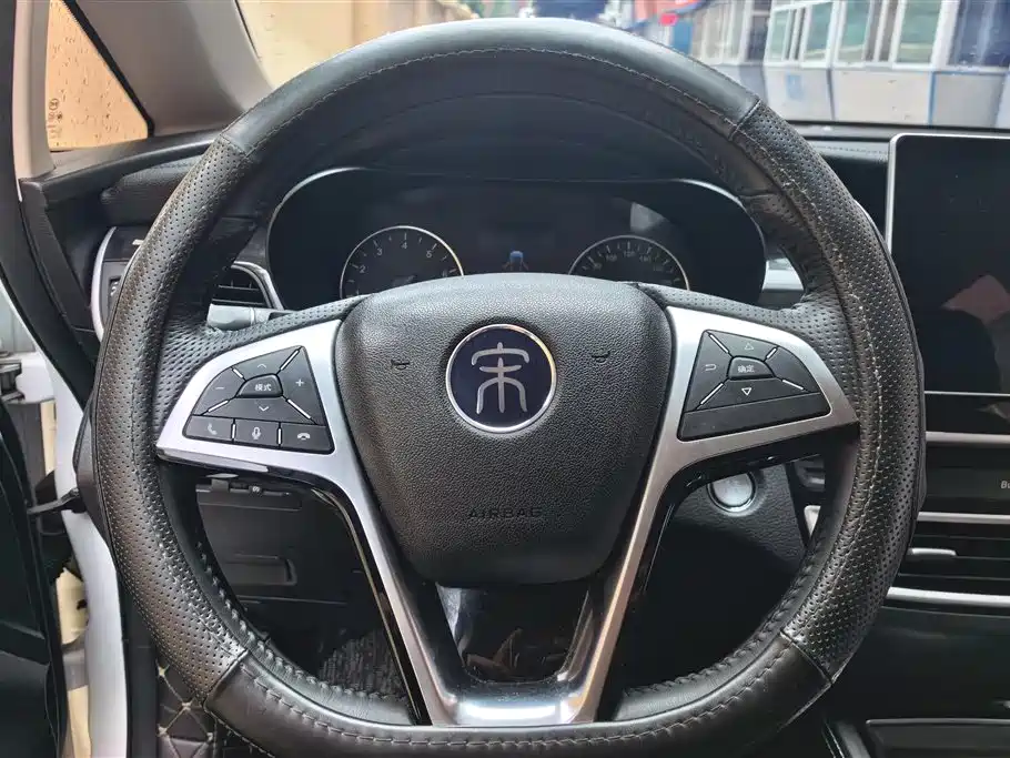 BYD MAX 2020 — фото 15