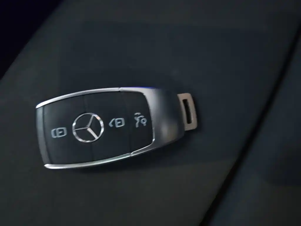Mercedes-Benz A-Class 2023 — фото 9