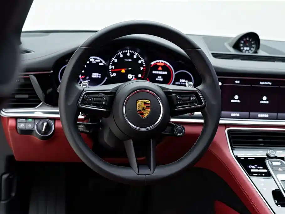 Porsche Panamera 2022 — фото 13