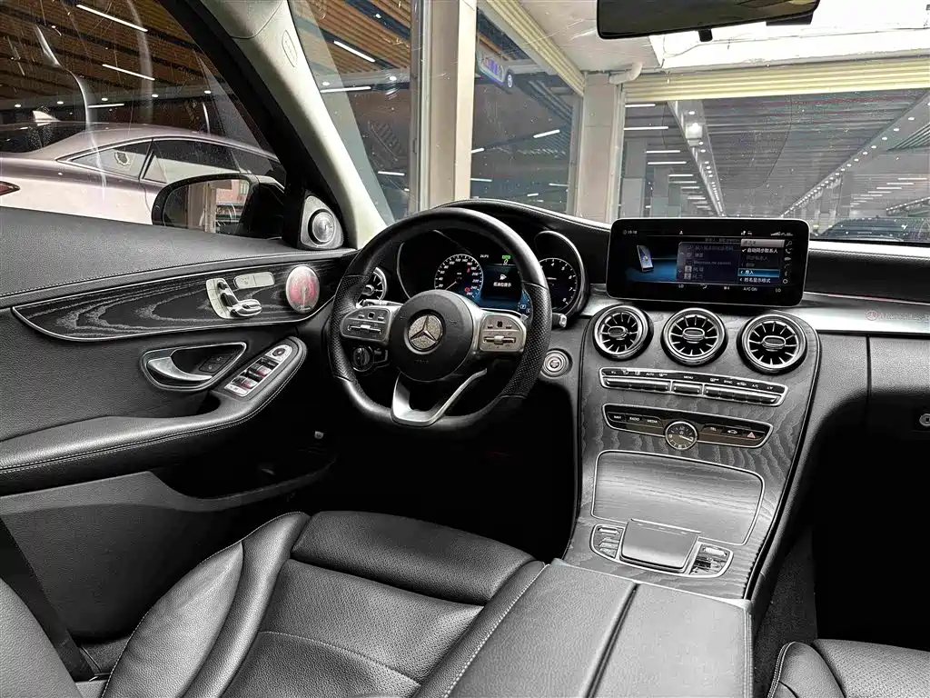 Mercedes-Benz C-Class 2021 — фото 18